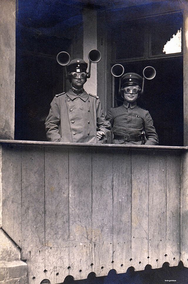  photo sounddetectors1920s_zps5577030b.jpg