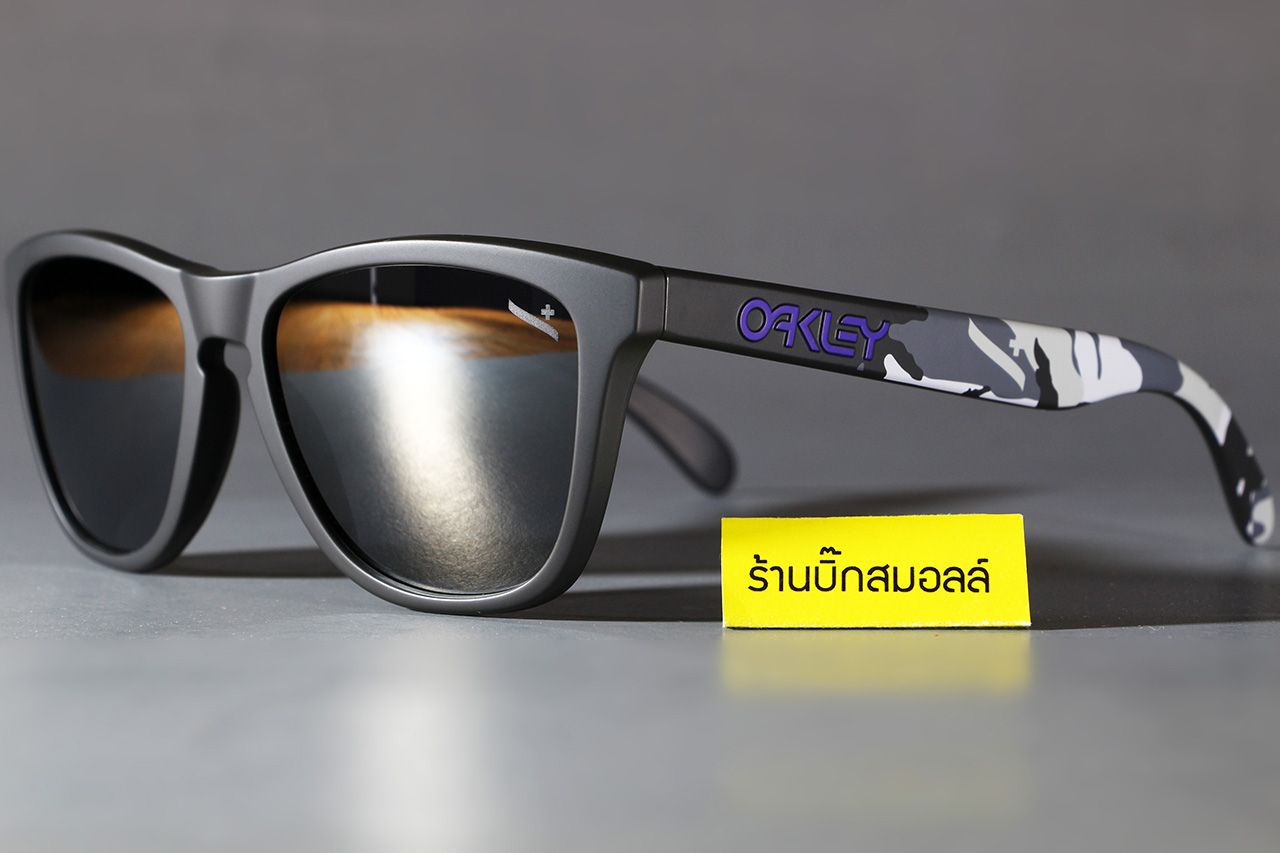 oakley frogskins matte carbon camo oakley frogskins matte carbon camo