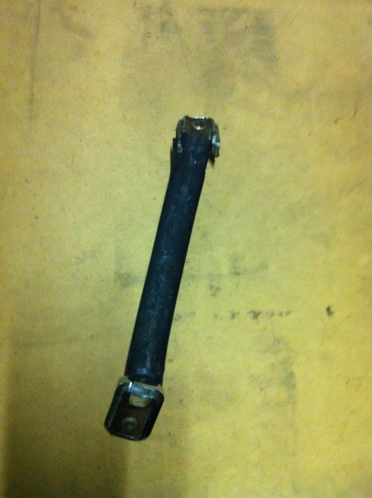 http://i1191.photobucket.com/albums/z466/paulszentirmay/PARTS/IMG_1172.jpg