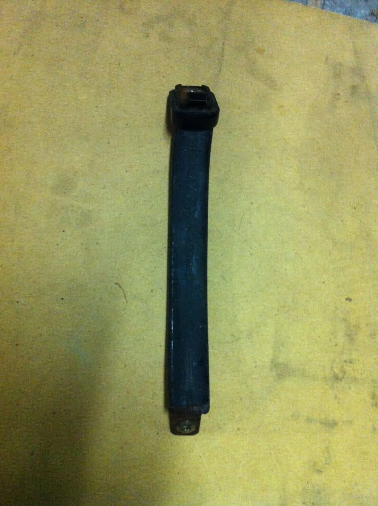 http://i1191.photobucket.com/albums/z466/paulszentirmay/PARTS/IMG_1174.jpg