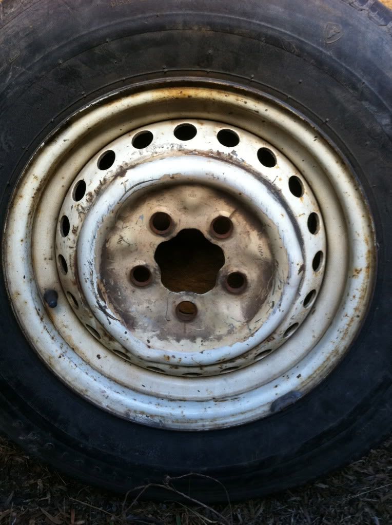 http://i1191.photobucket.com/albums/z466/paulszentirmay/PARTS/IMG_1347.jpg