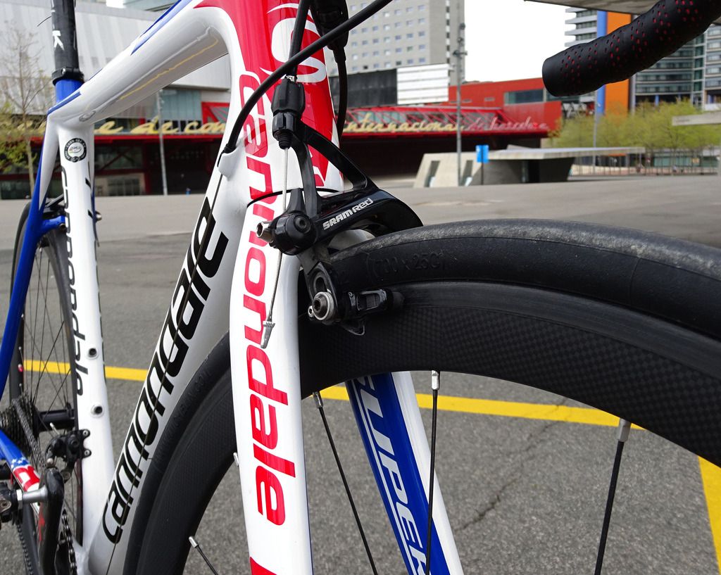 photo DSC04205_zpsbzayzo4o.jpg