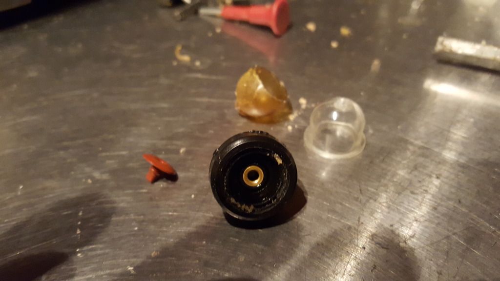 Earthquake primer bulb replacement