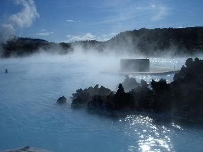 Tujuh mata air terpanas didunia - Blue Lagoon: Iceland’s geothermal spa