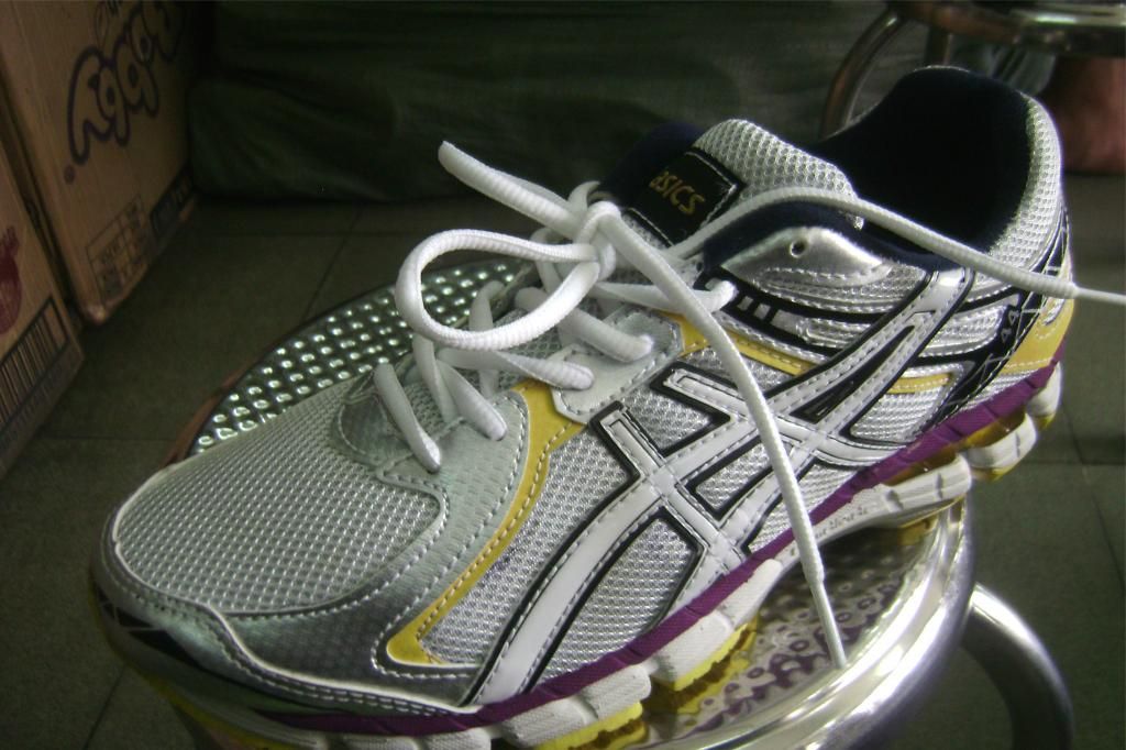 Giày thể thao asics gel giá tốt........ - 1