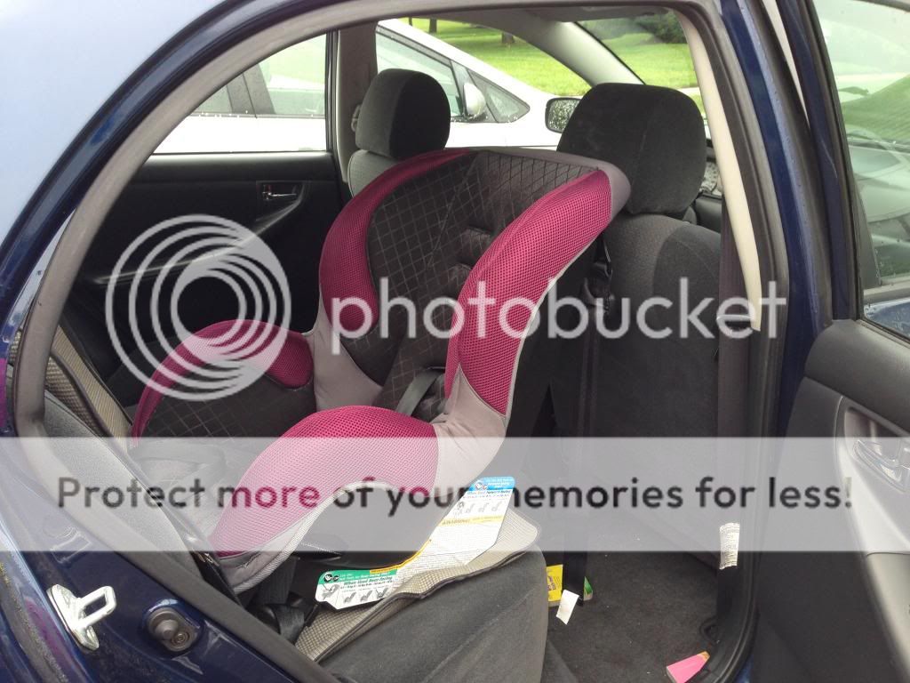 toyota corolla s and convertible car seat - BabyCenter