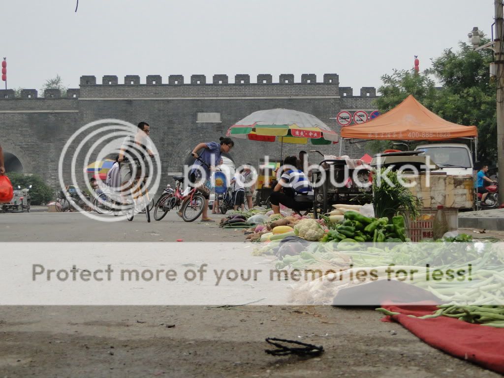 Qufu City wall market
