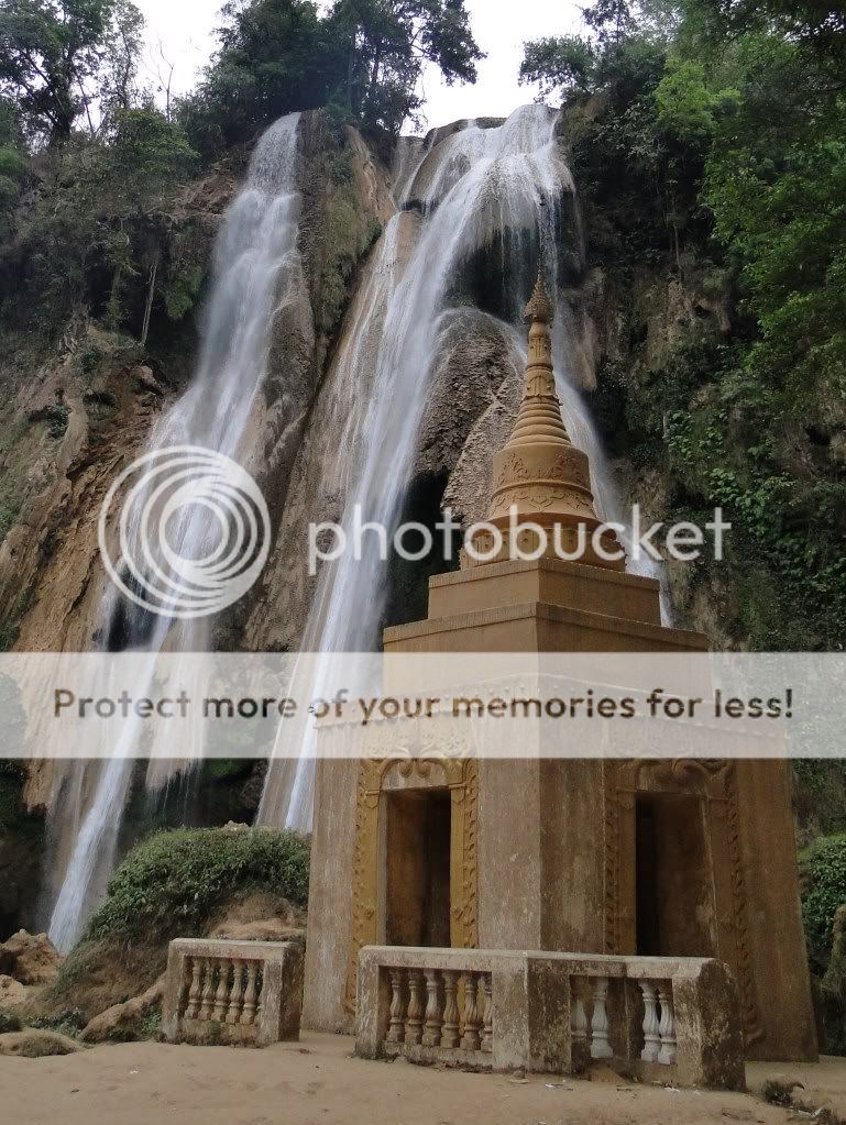 Pyin U Lwin Waterfall photo DSC016902.jpg